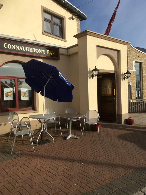 Achill Sound Hotel - Ostan Ghob A'Choire Exterior foto